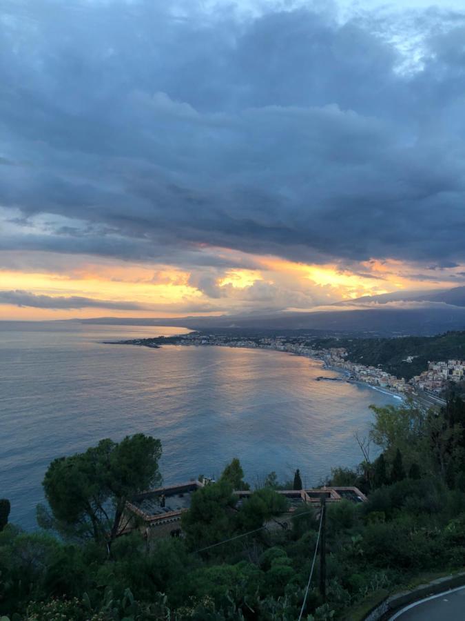 Taormina Center Private Apartments By Fragranza Di Sicilia Εξωτερικό φωτογραφία